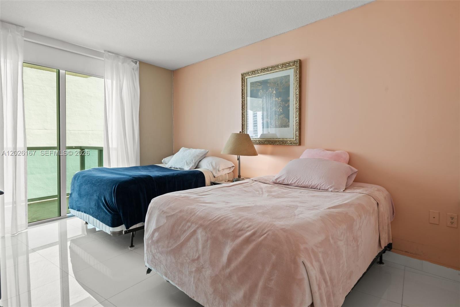 image St Tropez Sunny Isles12