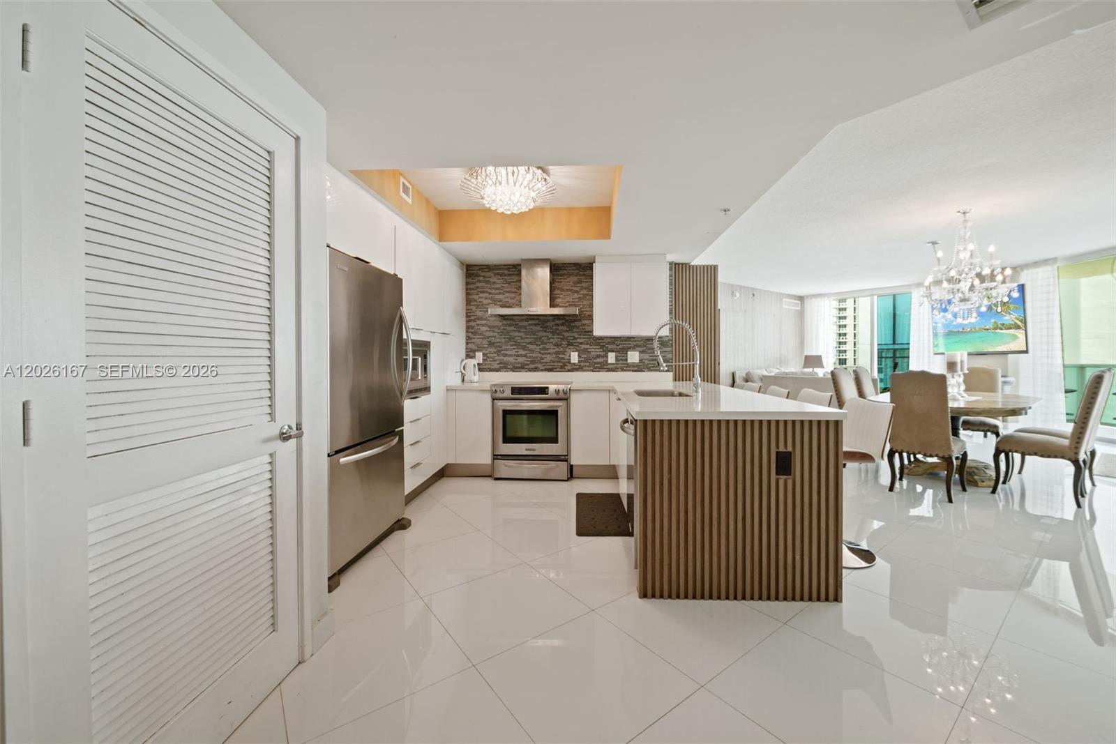 image St Tropez Sunny Isles1