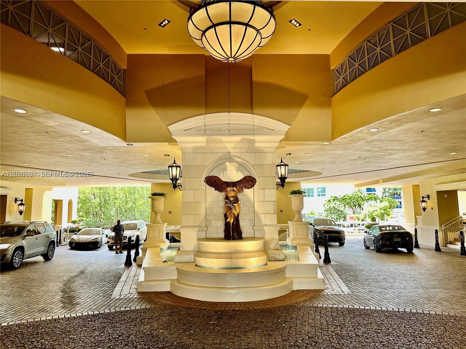 image St Tropez Sunny Isles23