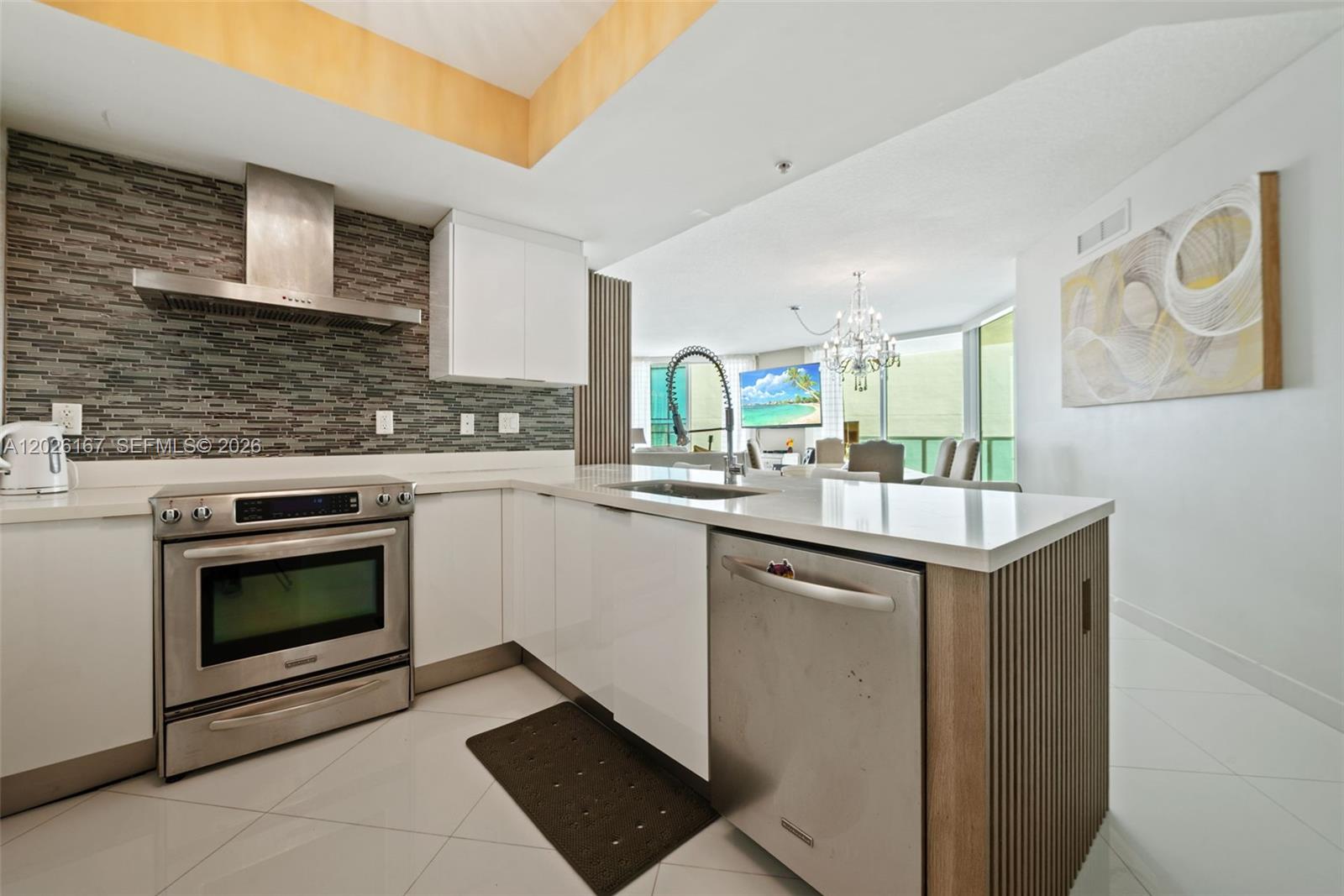 image St Tropez Sunny Isles2
