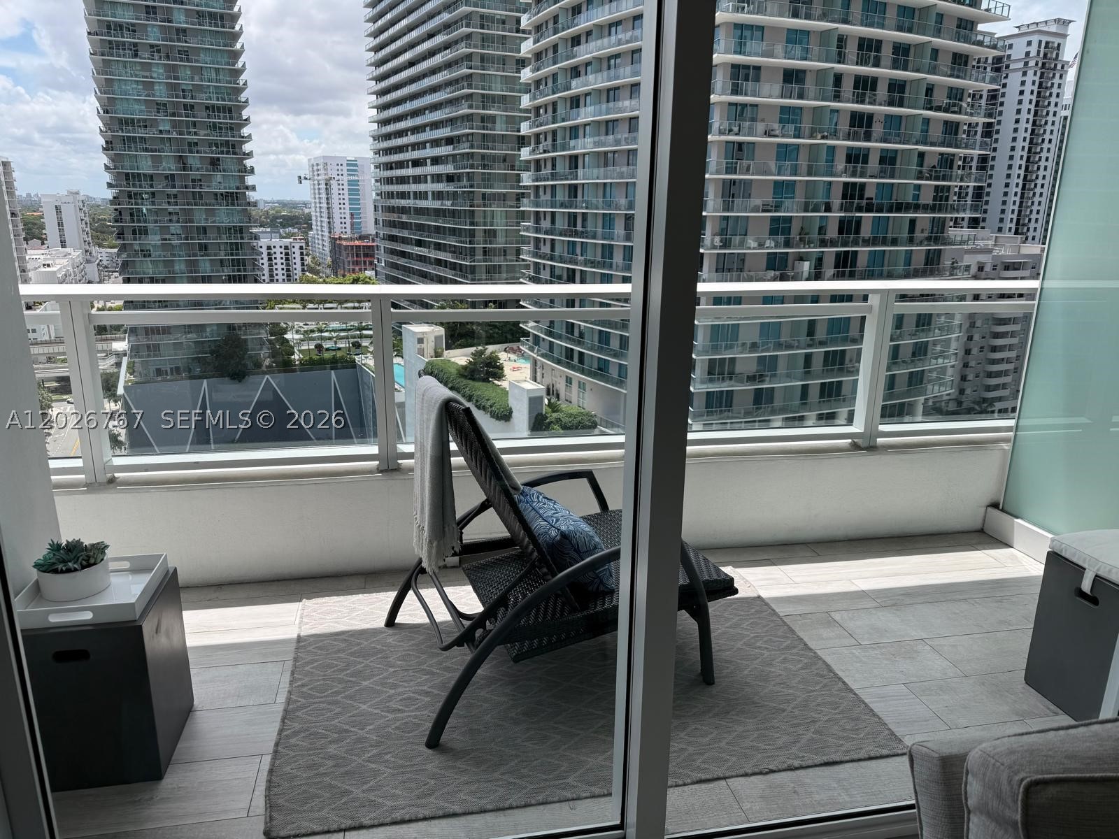 image The Bond on Brickell1