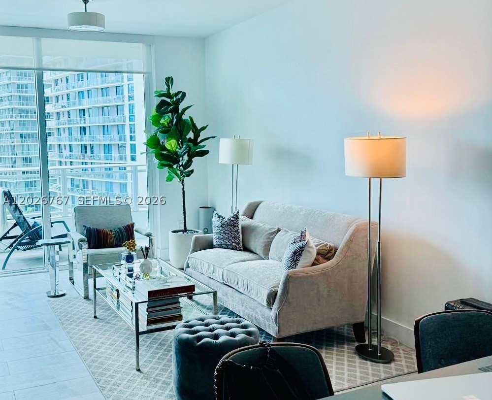 image The Bond on Brickell2