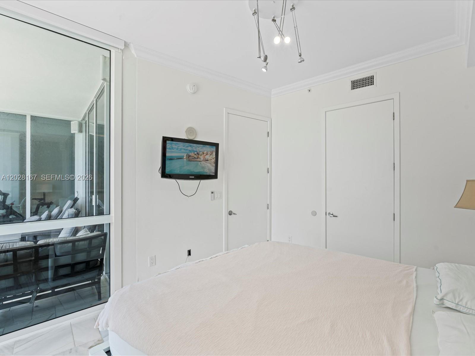 18101 Collins Ave #1904 Sunny Isles Beach, FL 33160