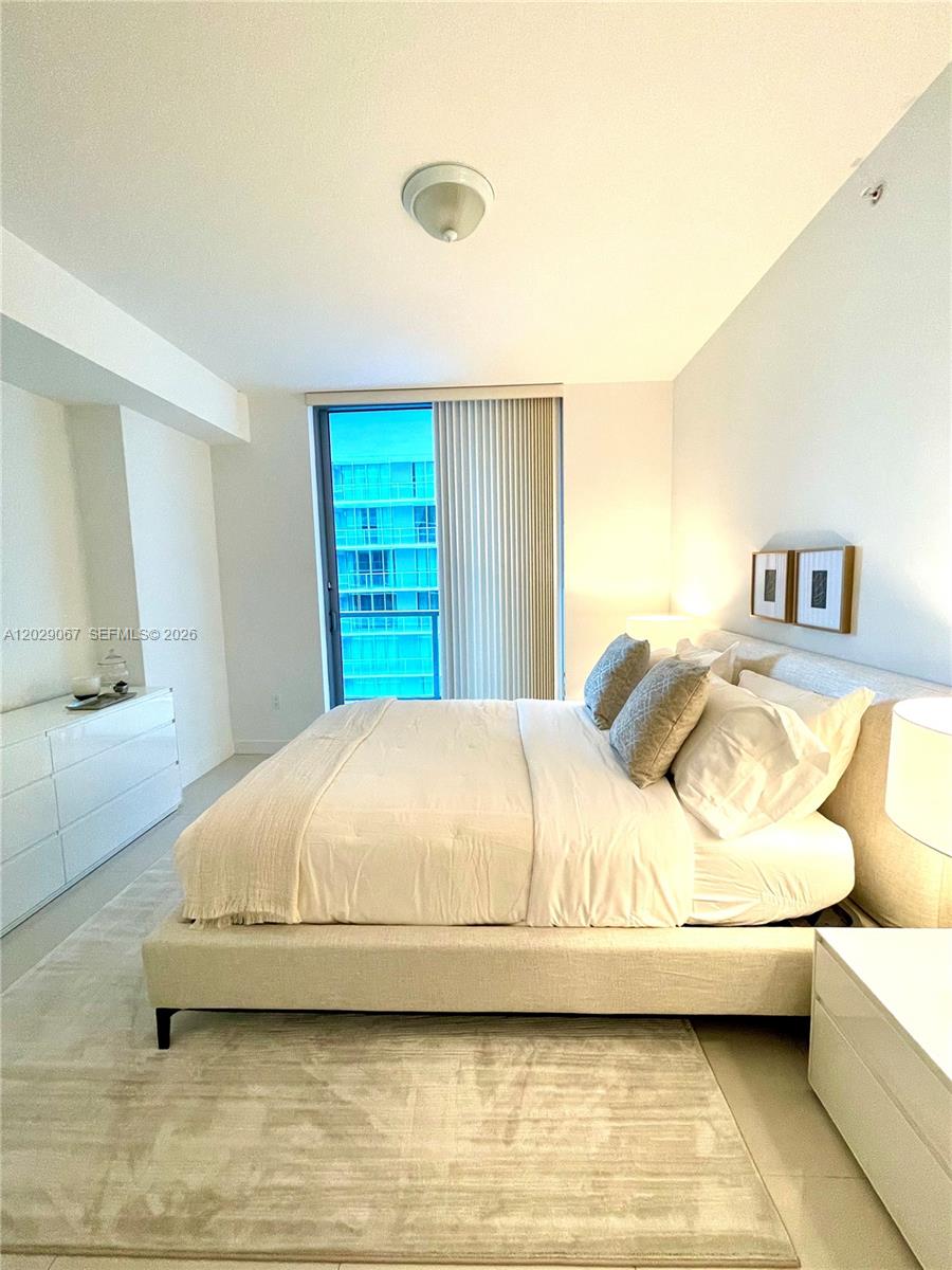 image Axis on Brickell South15