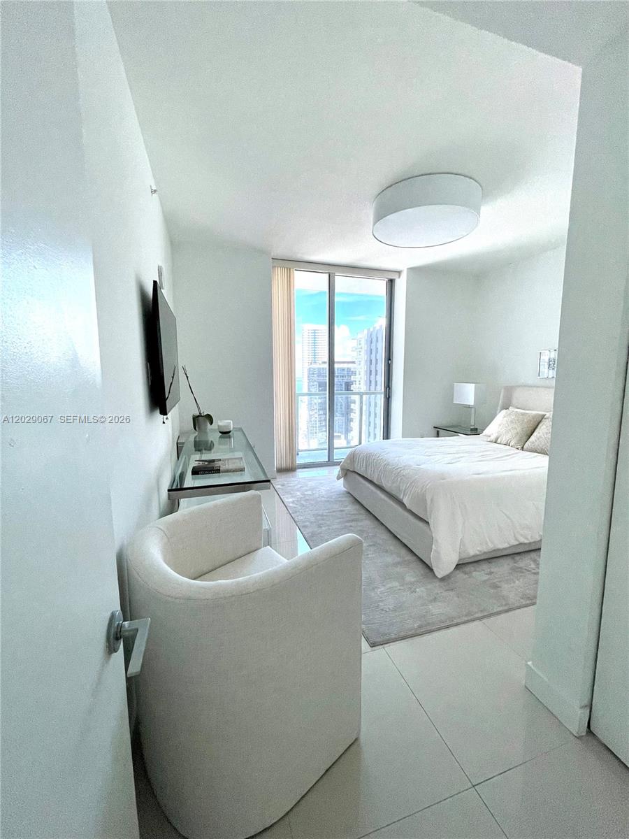 image Axis on Brickell South4