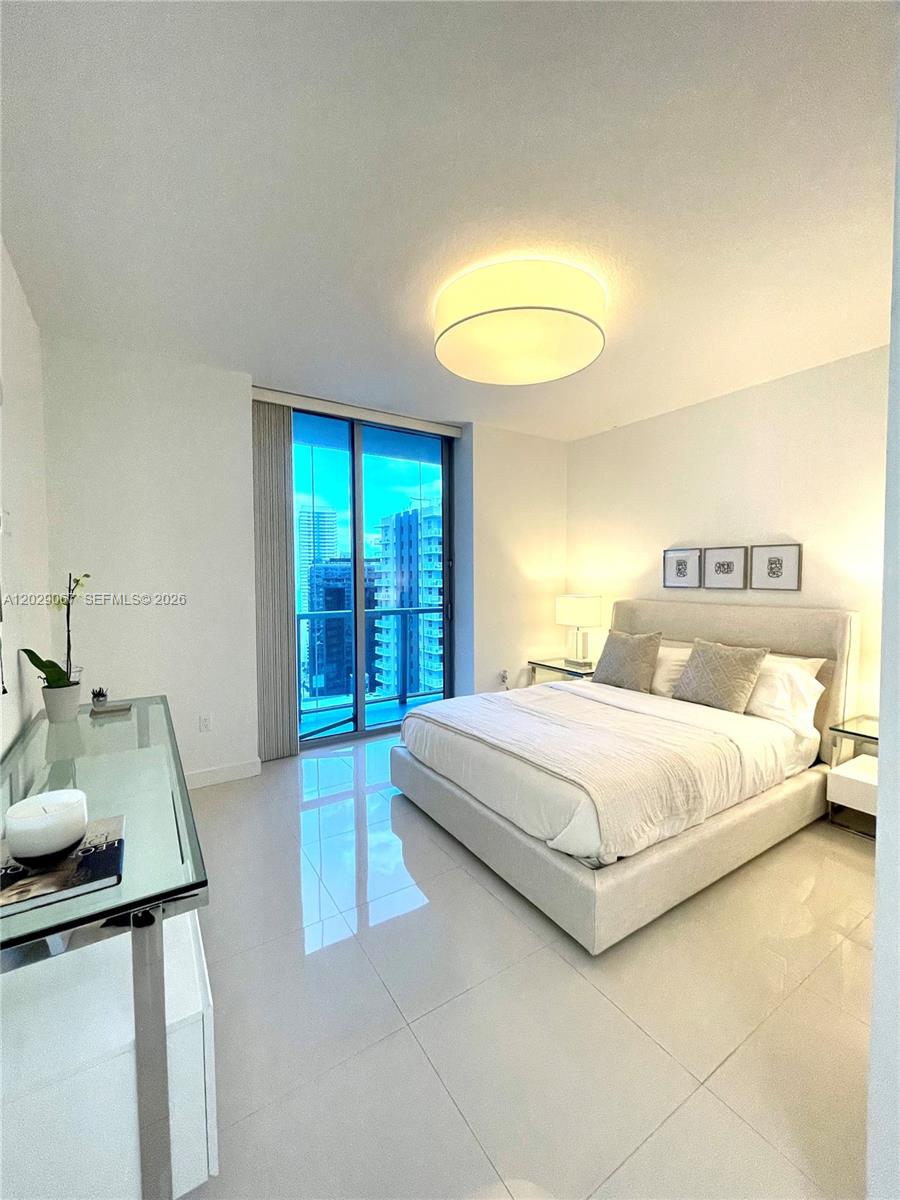 image Axis on Brickell South5