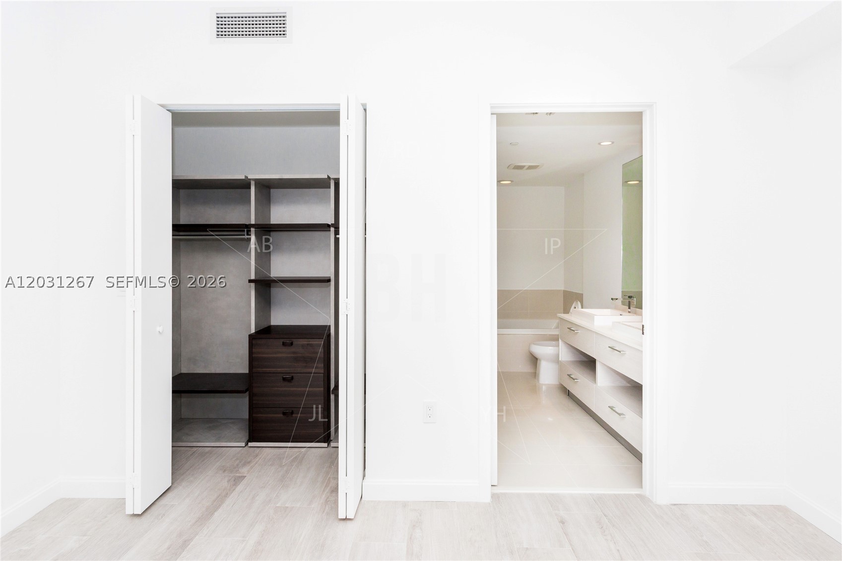 image Brickell Heights East7