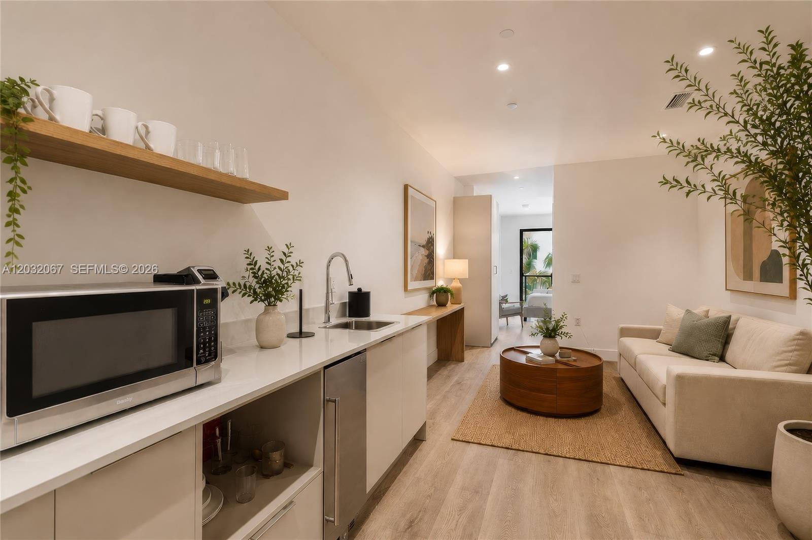image Smart Brickell I0