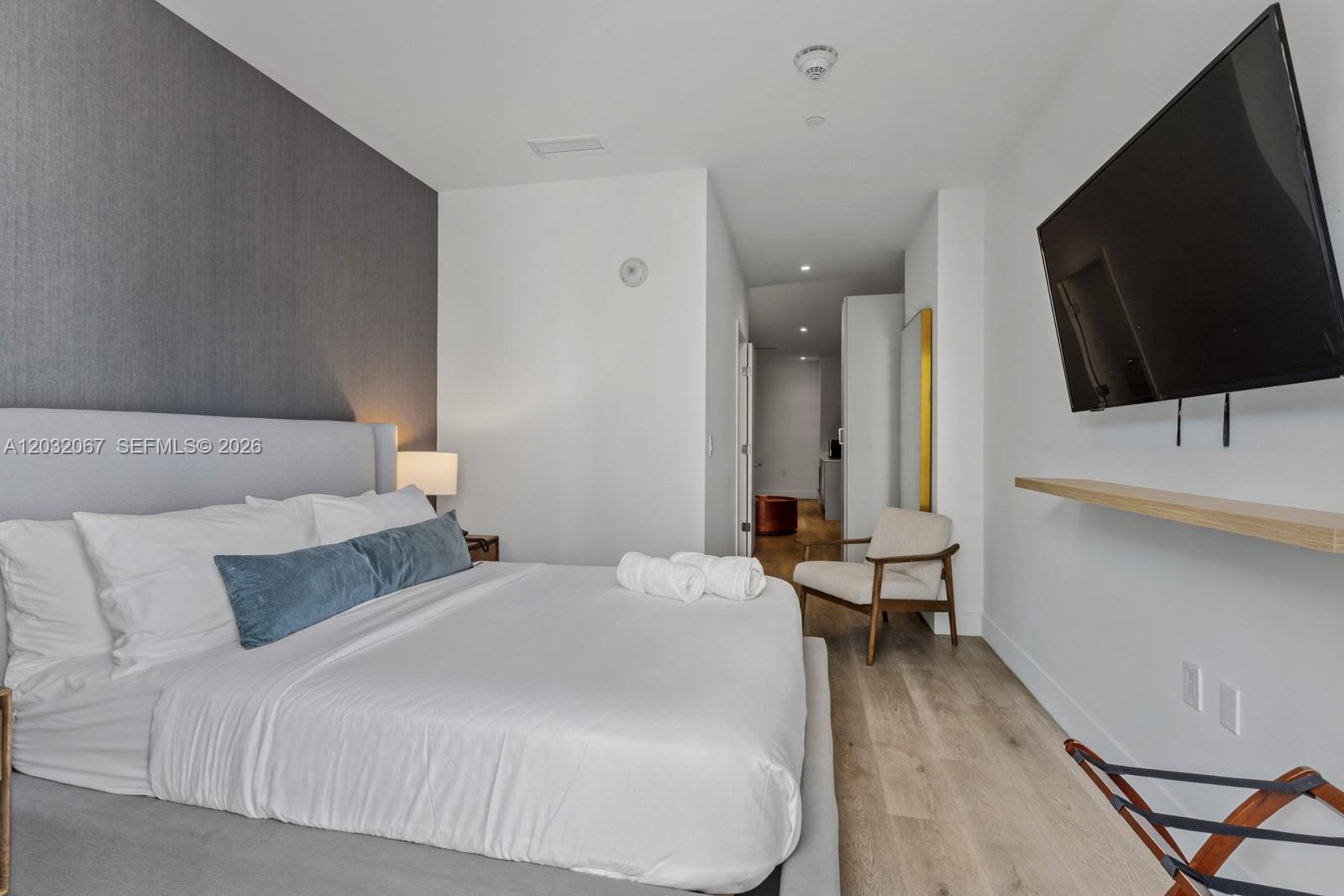 image Smart Brickell I2