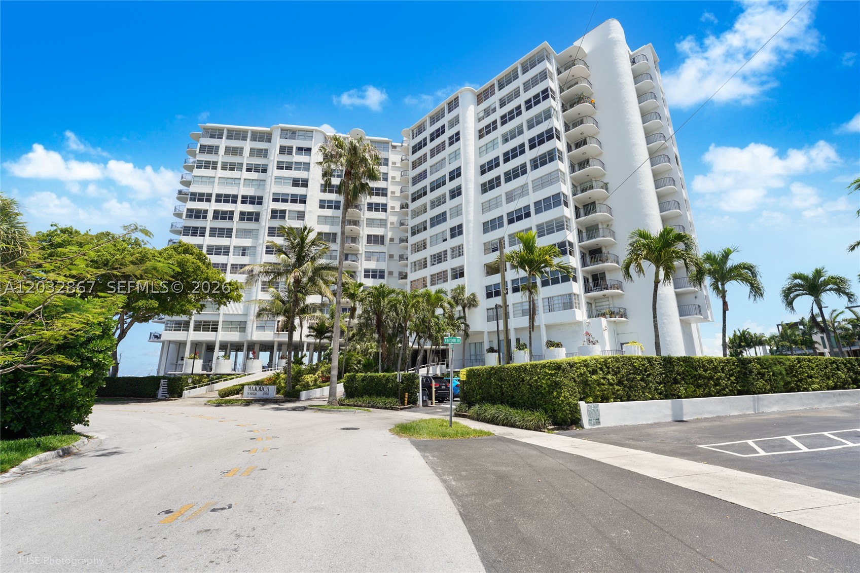 11930 N Bayshore Dr #909