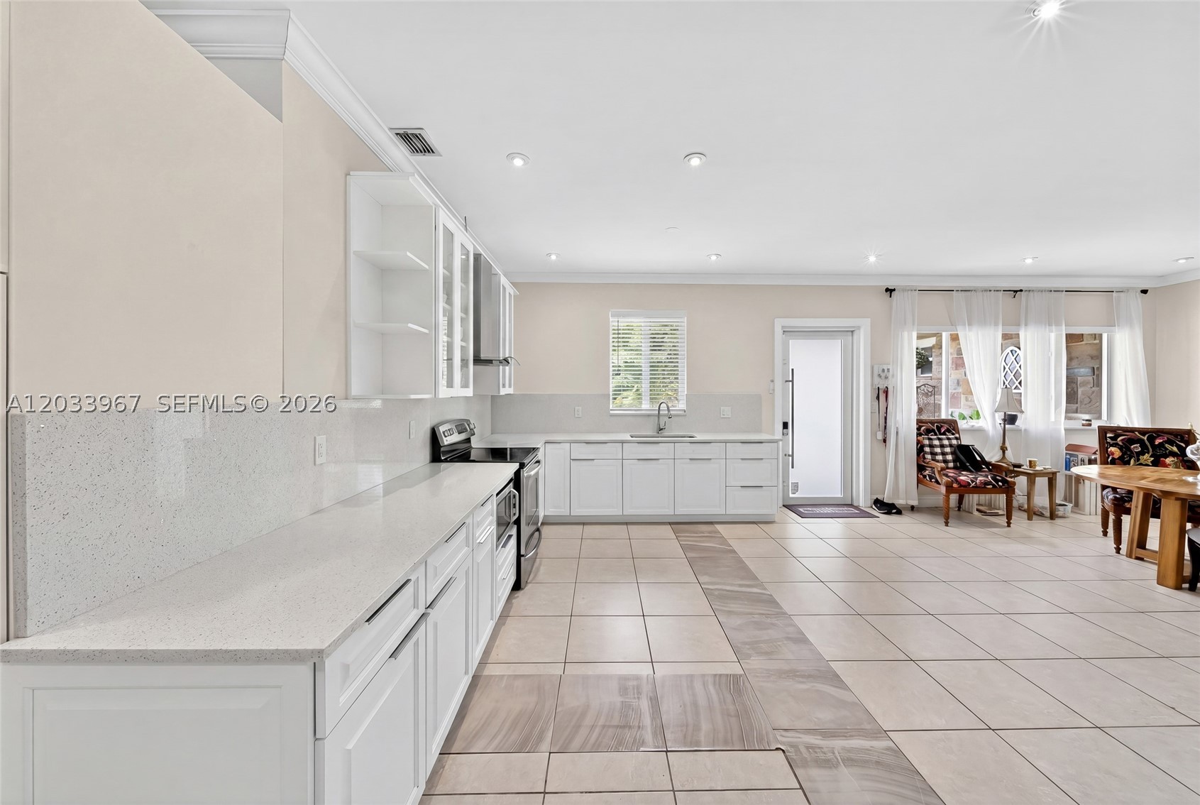 8250 SW 118th Ter Miami, FL 33156