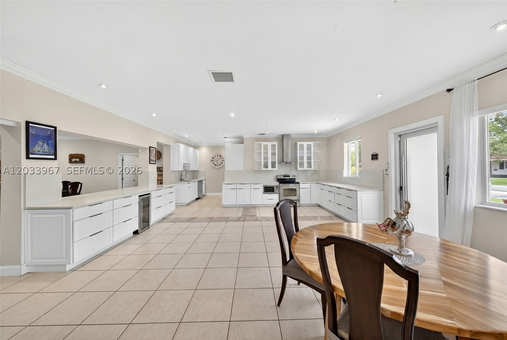 8250 SW 118th Ter Miami, FL 33156
