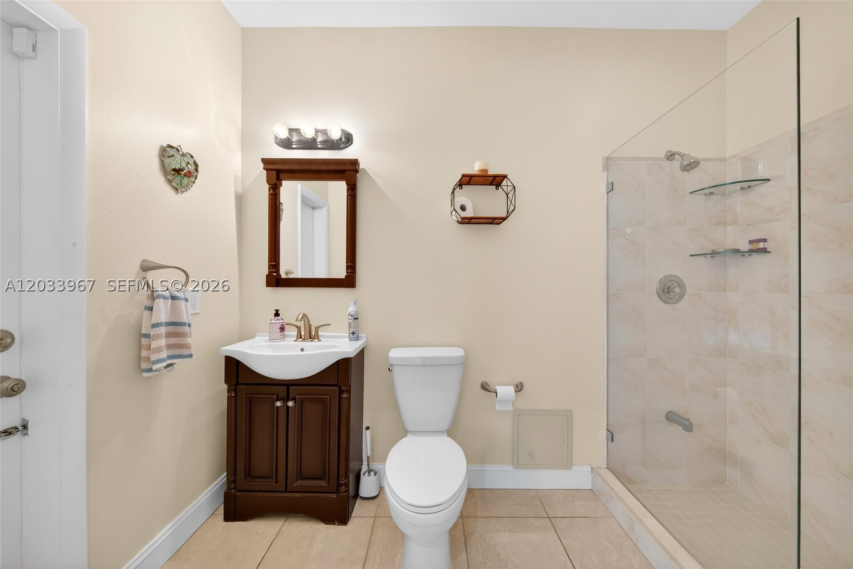 8250 SW 118th Ter Miami, FL 33156