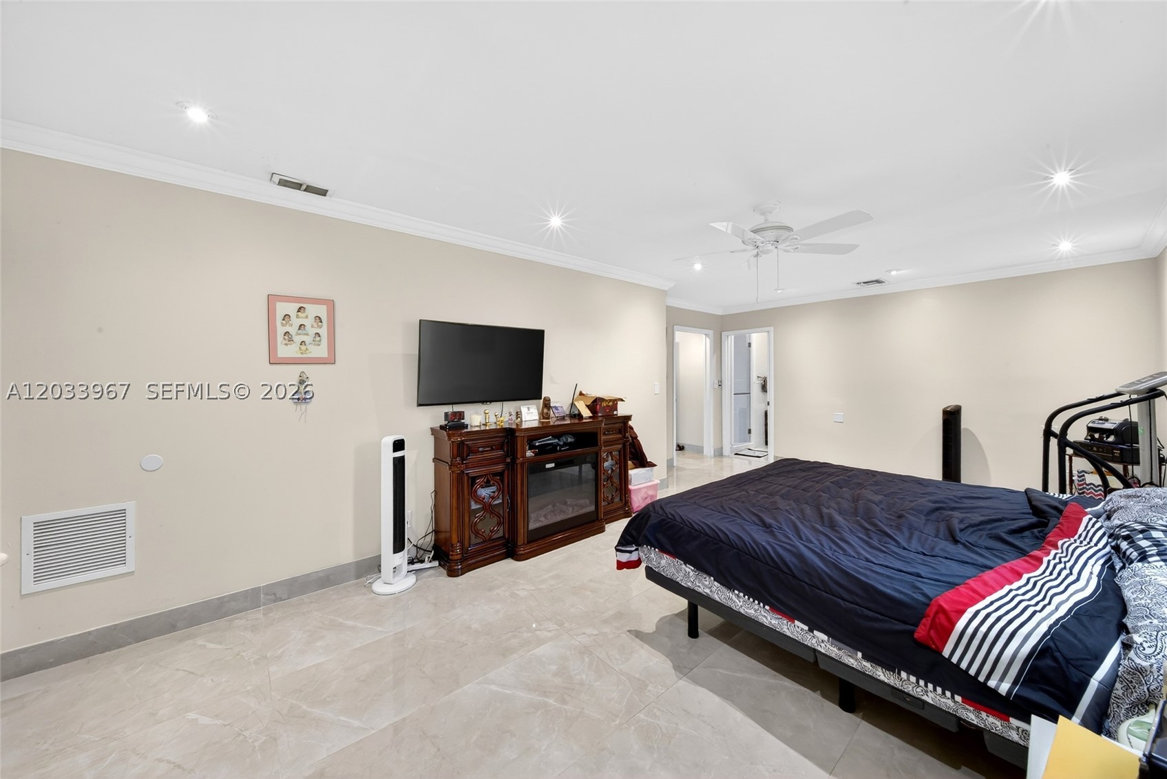 8250 SW 118th Ter Miami, FL 33156
