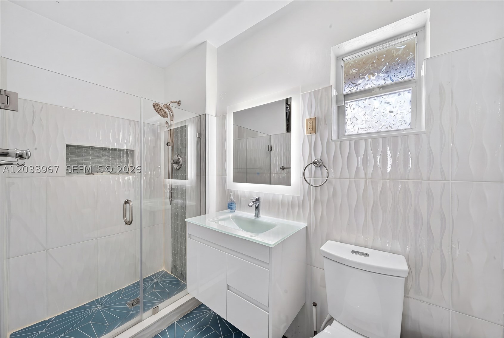 8250 SW 118th Ter Miami, FL 33156