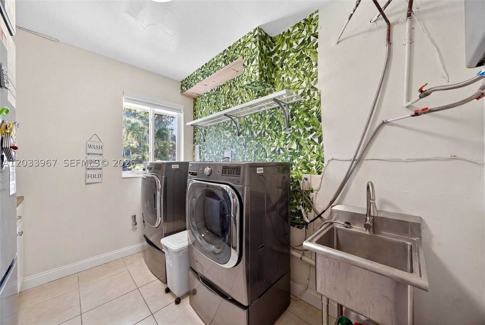 8250 SW 118th Ter Miami, FL 33156