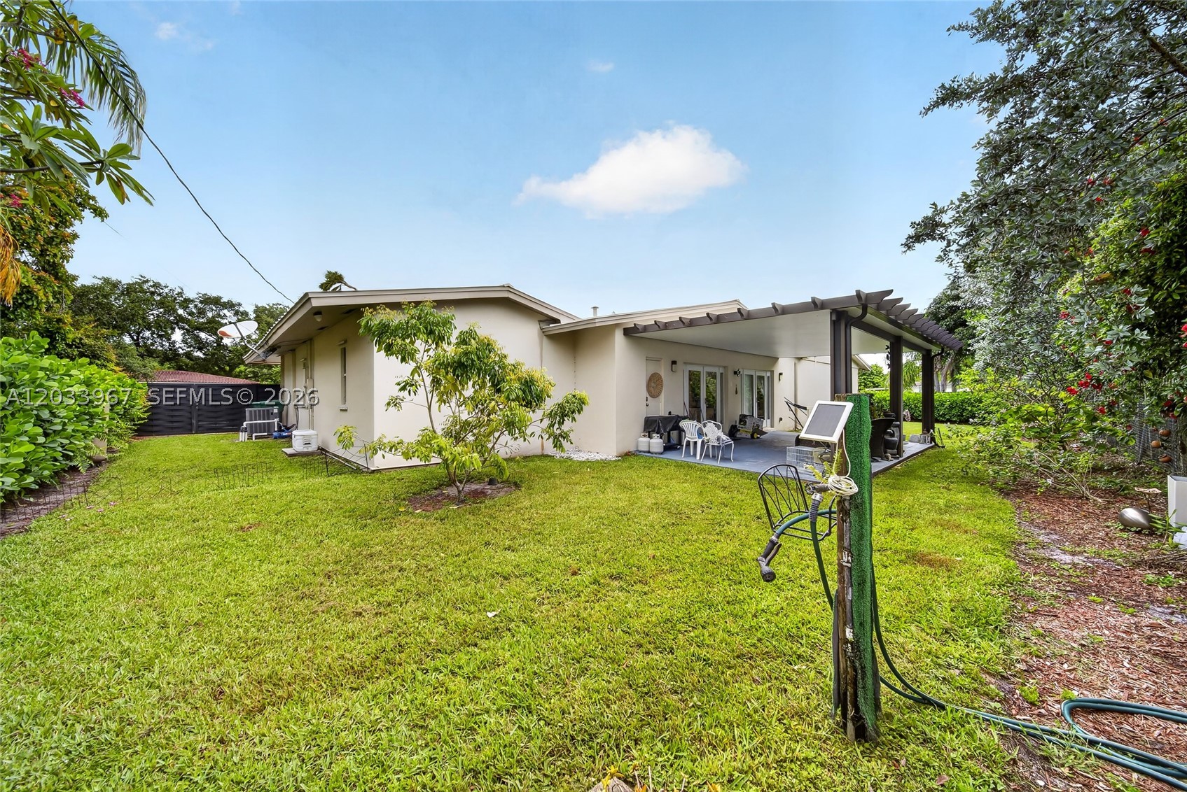 8250 SW 118th Ter Miami, FL 33156