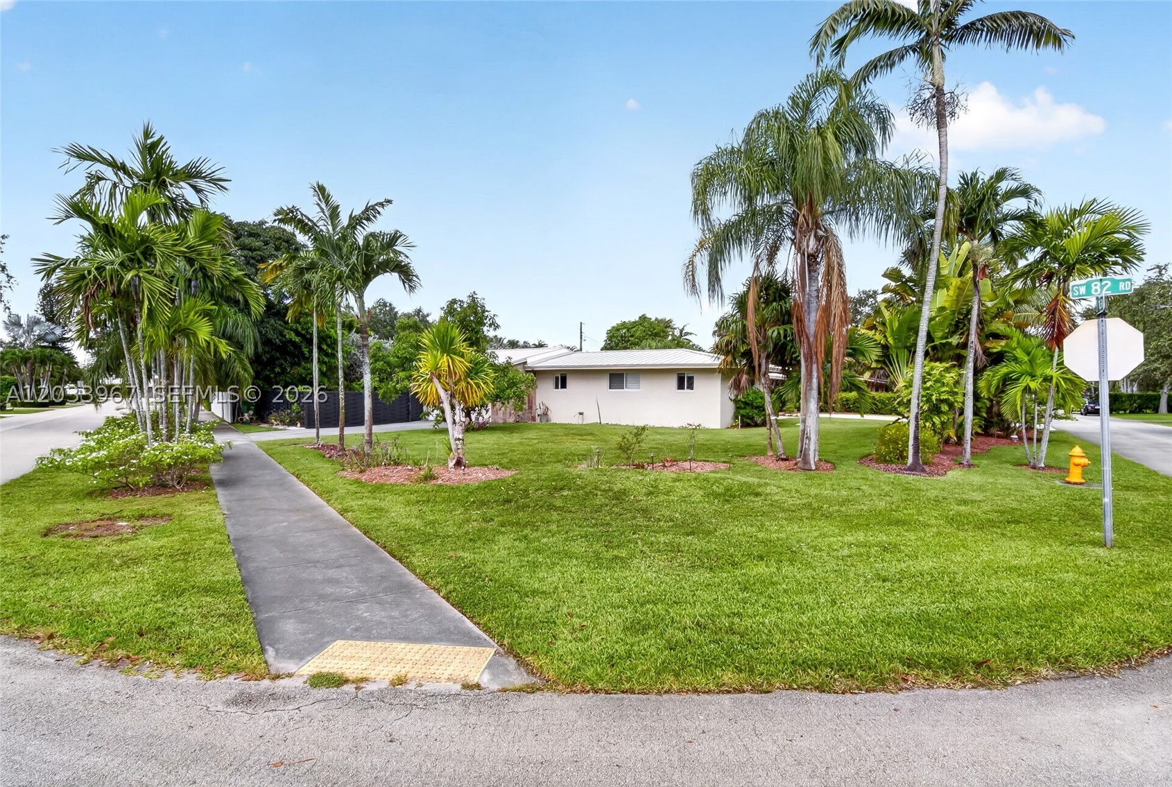 8250 SW 118th Ter Miami, FL 33156