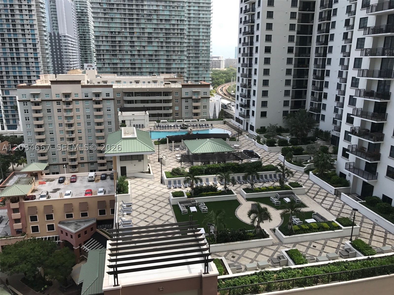image Brickell Heights West1