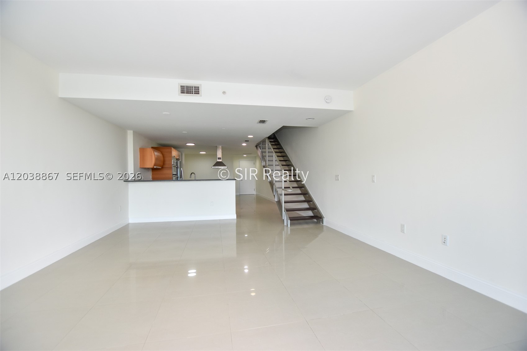 2950 NE 188th St #336 Aventura, FL 33180