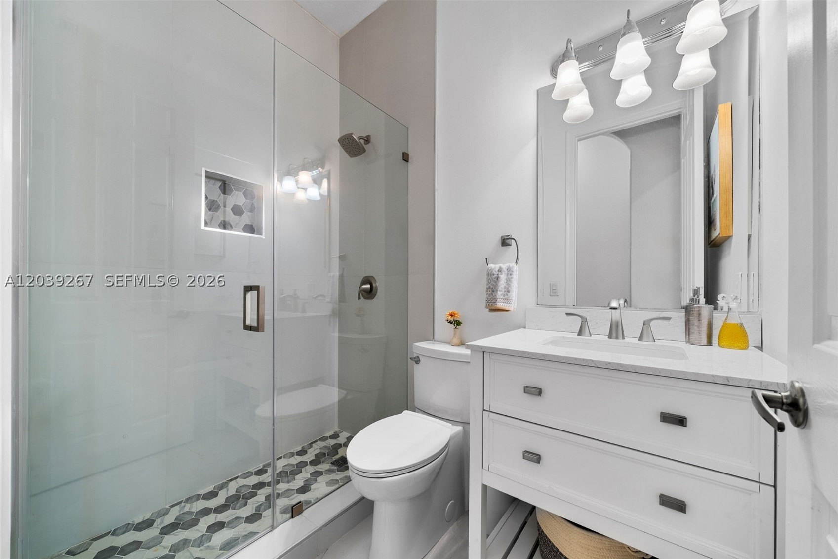 7563 SW 188th Ter Cutler Bay, FL 33157