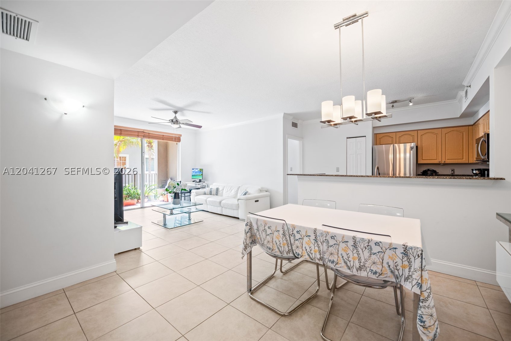 6861 SW 44th St #202 Miami, FL 33155