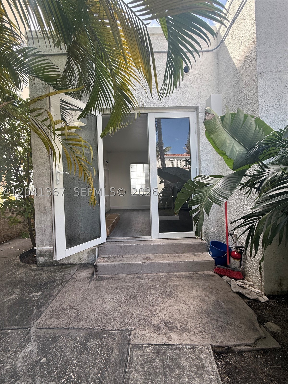 912 Euclid Ave Miami Beach, FL 33139
