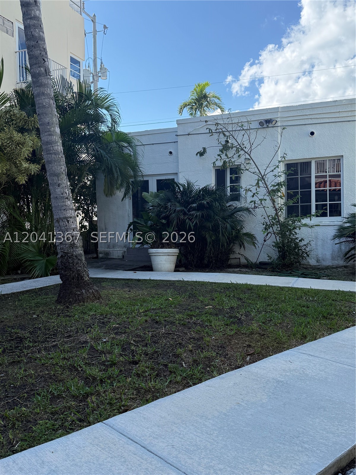 912 Euclid Ave Miami Beach, FL 33139