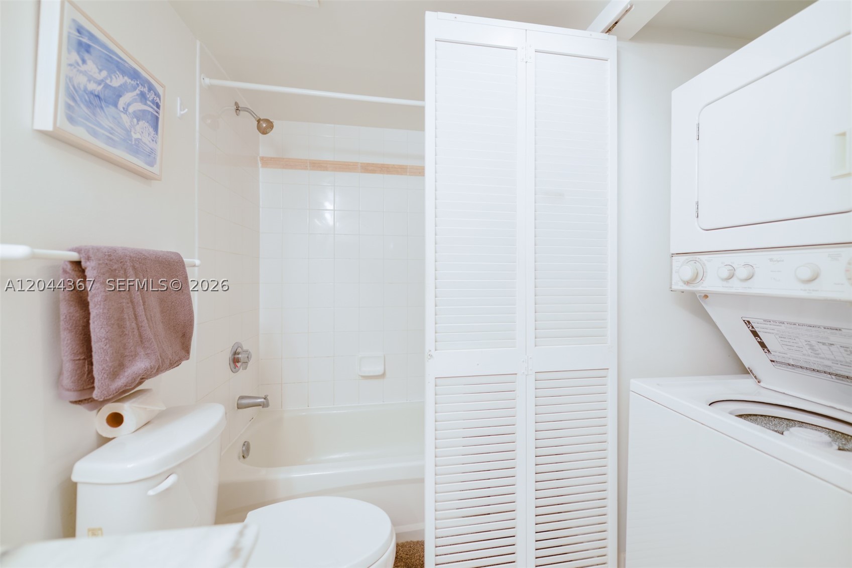1200 Brickell Bay Dr #3614 Miami, FL 33131
