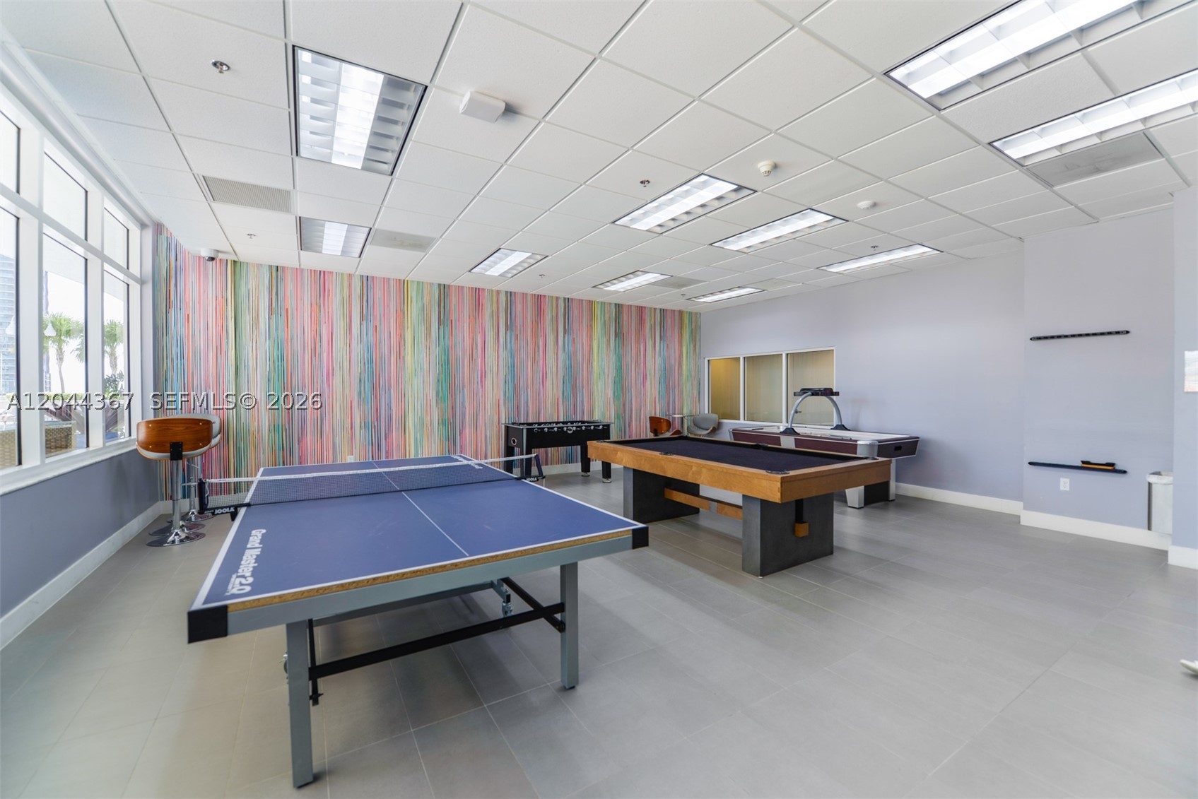 1200 Brickell Bay Dr #3614 Miami, FL 33131