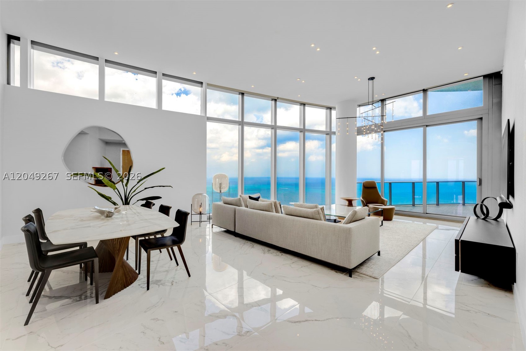 15701 Collins Ave #4701