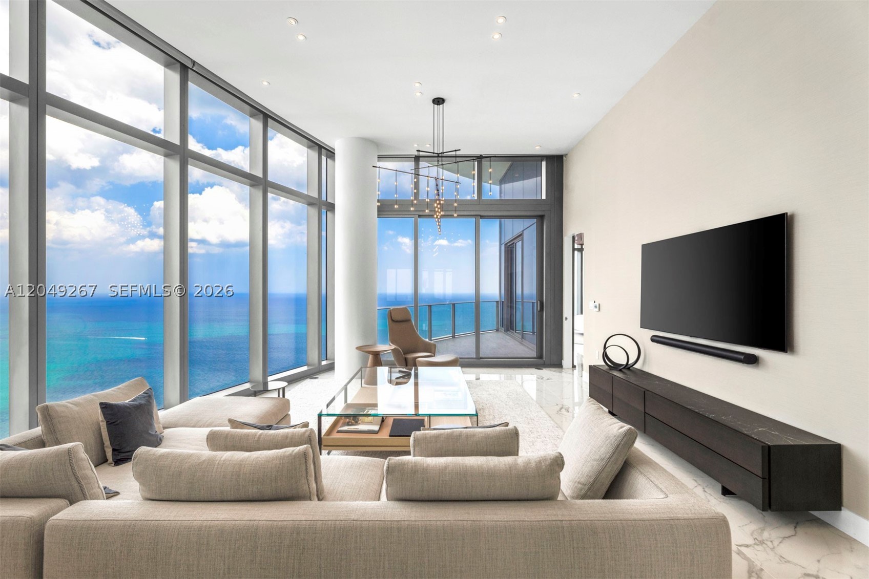 image Ritz-Carlton Sunny Isles Beach1
