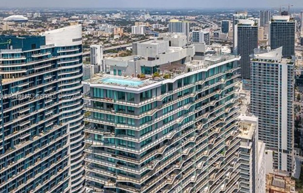 image Dua Miami (SLS Brickell)12