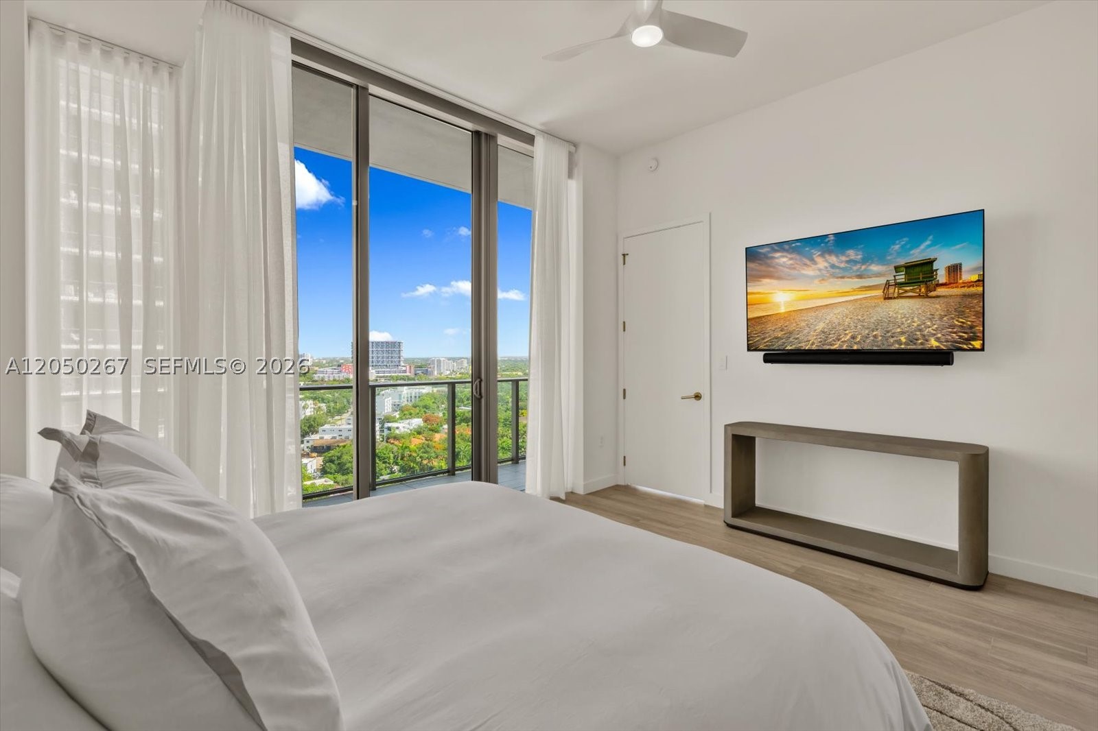 image Mr. C Residences | Bayshore3