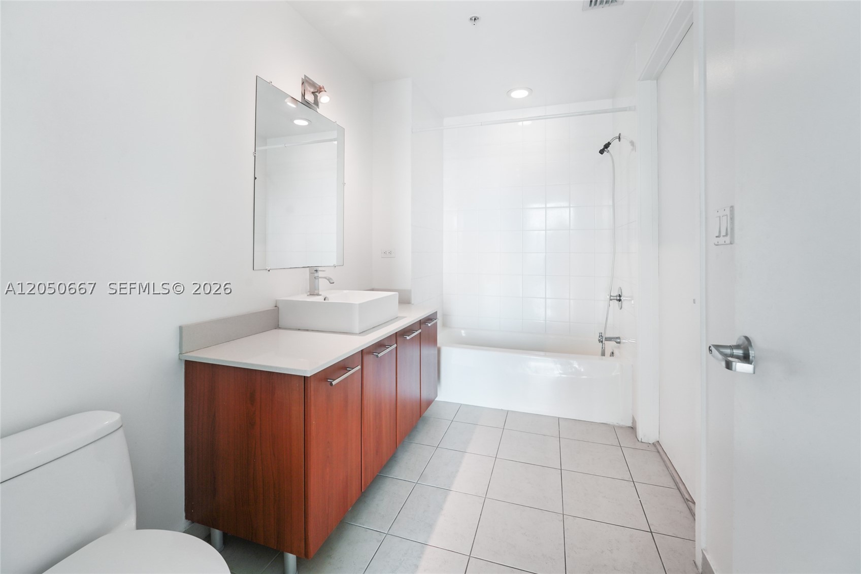 image 4 Midtown10