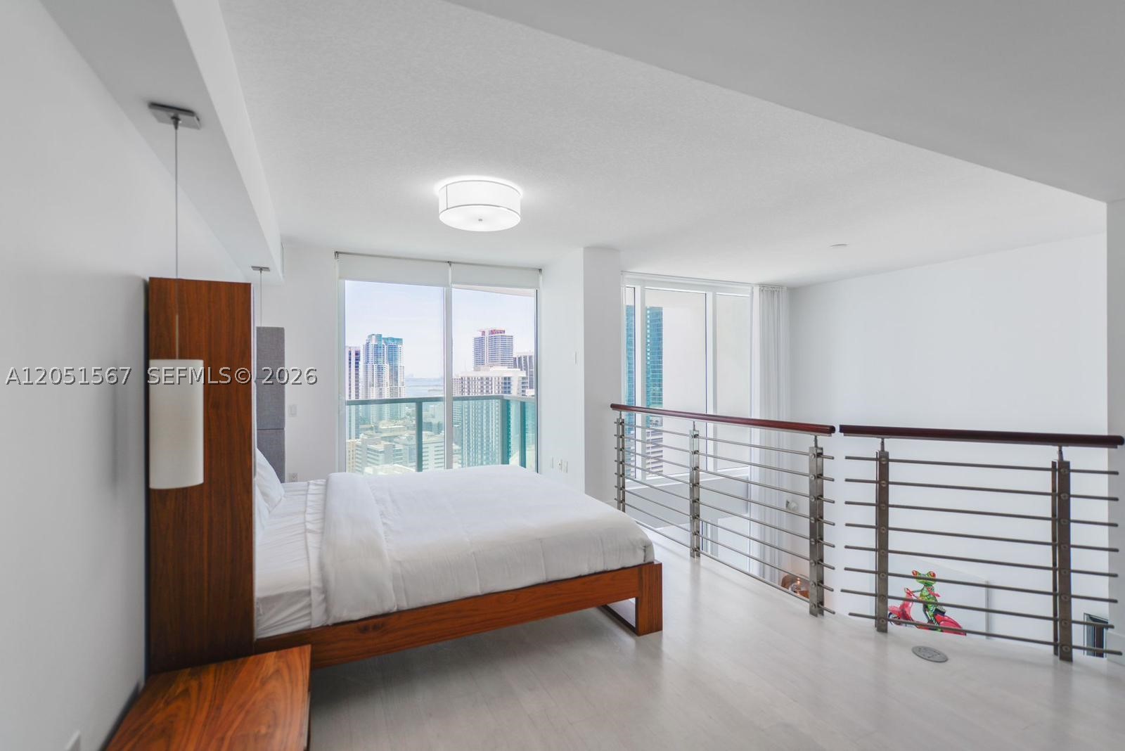 image Brickell on the River South14