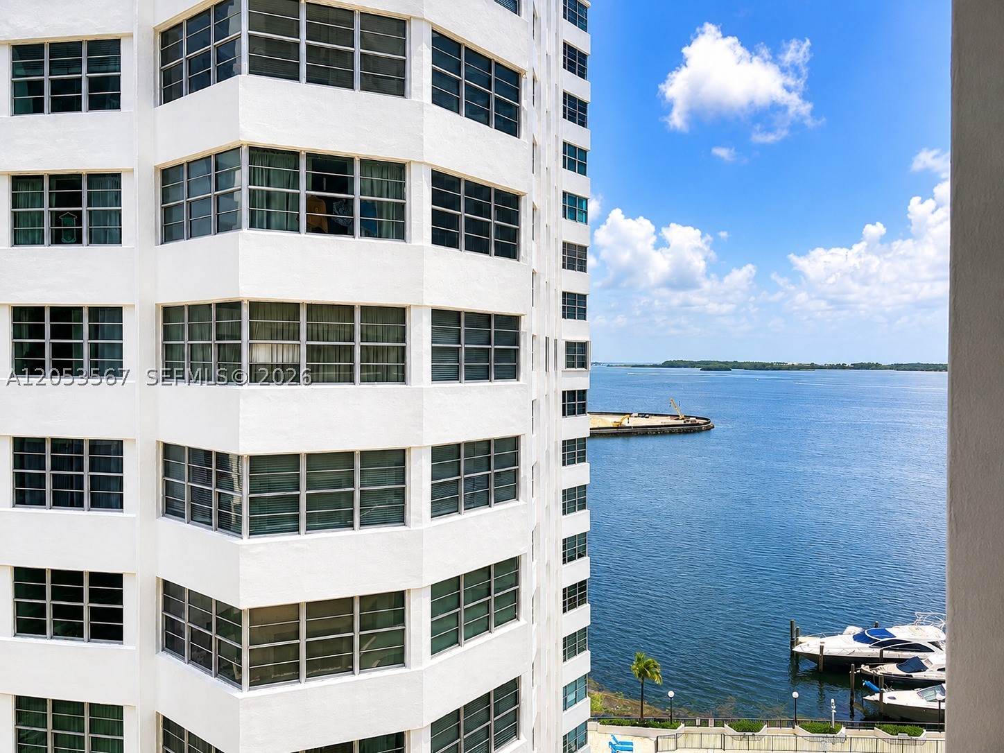 825 Brickell Bay Dr #1245 Miami, FL 33131