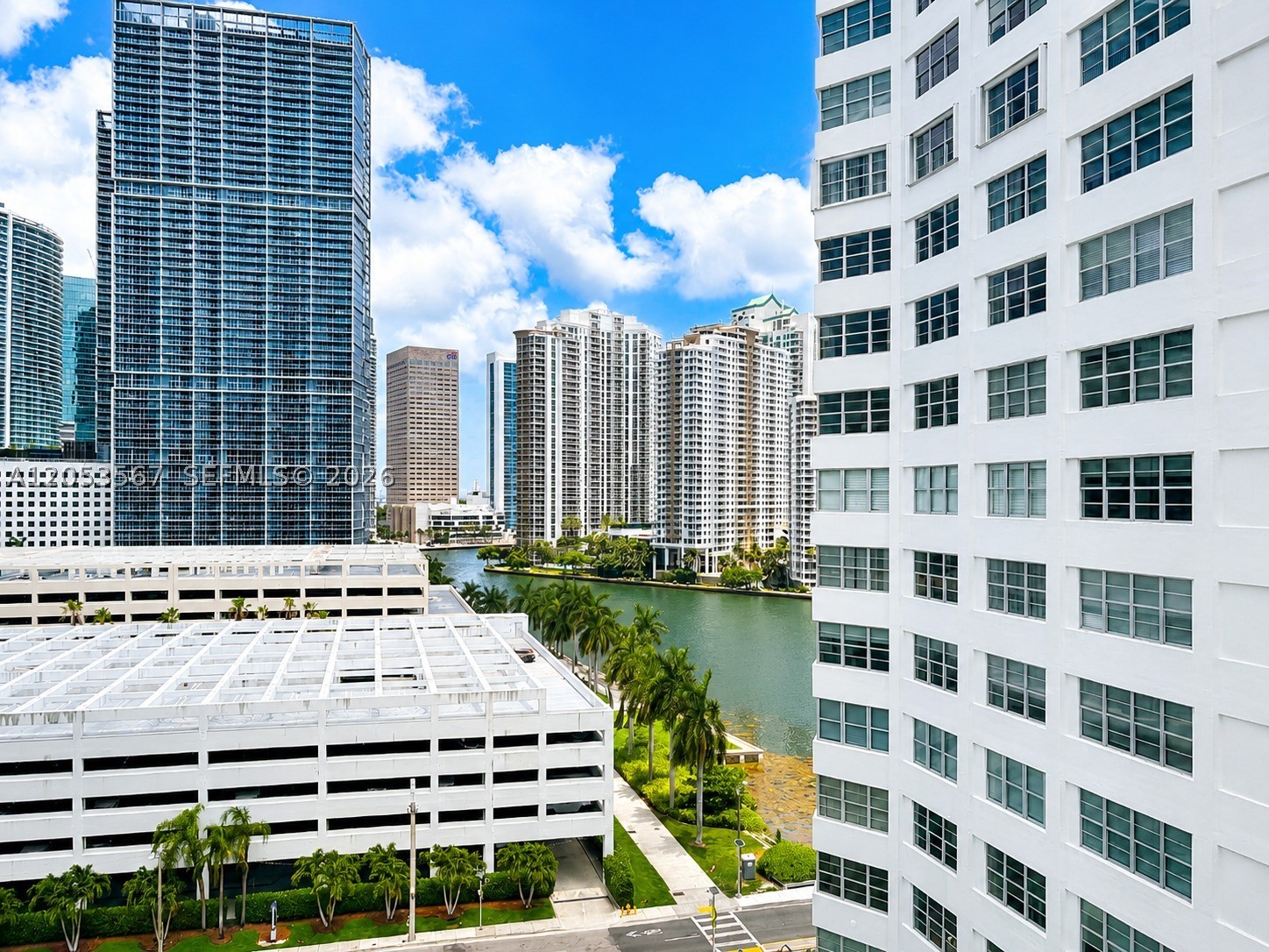 825 Brickell Bay Dr #1245 Miami, FL 33131