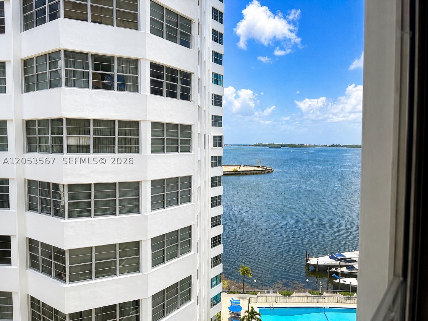 825 Brickell Bay Dr #1245 Miami, FL 33131