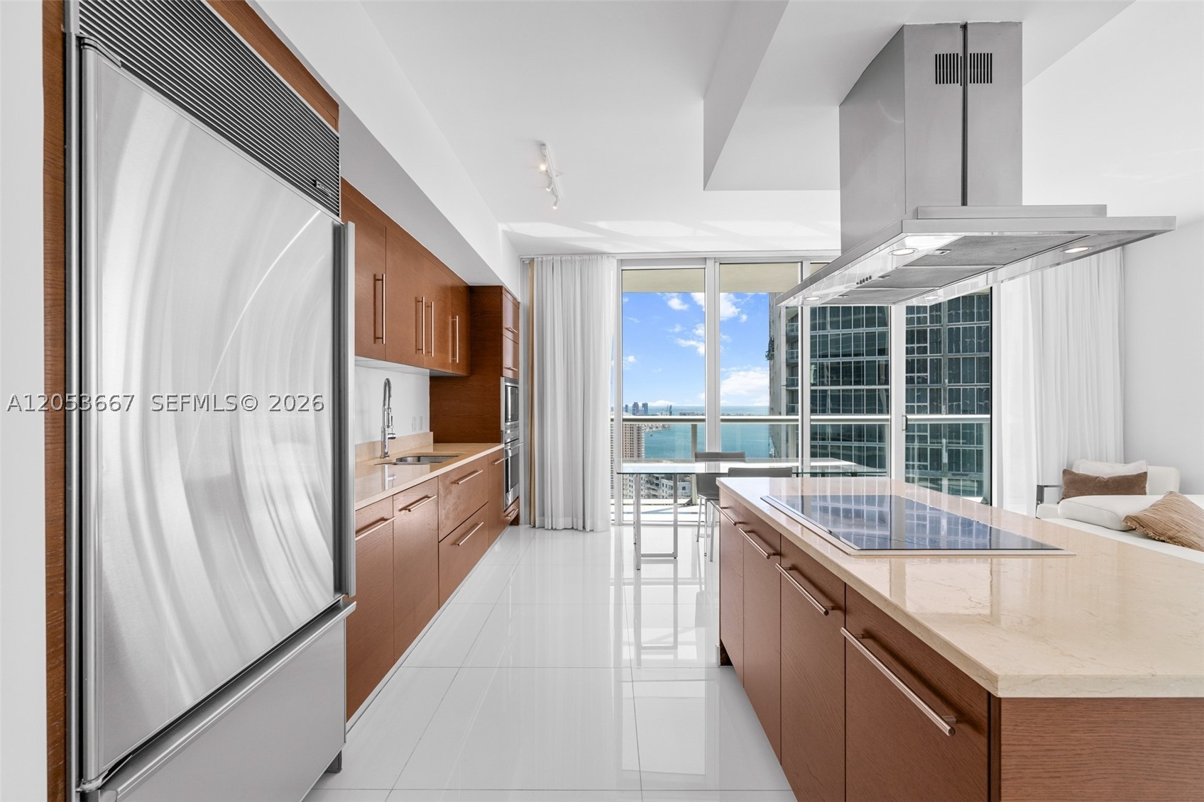 image Icon Brickell III (W Miami)9