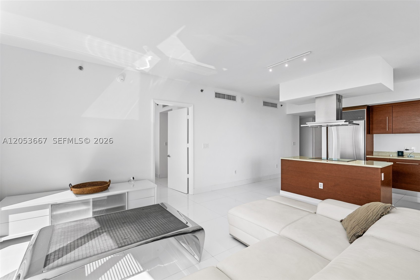 image Icon Brickell III (W Miami)10