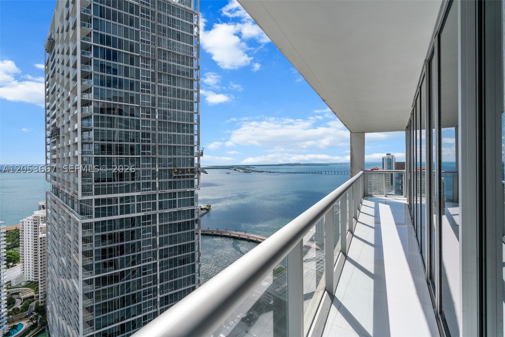 image Icon Brickell III (W Miami)36