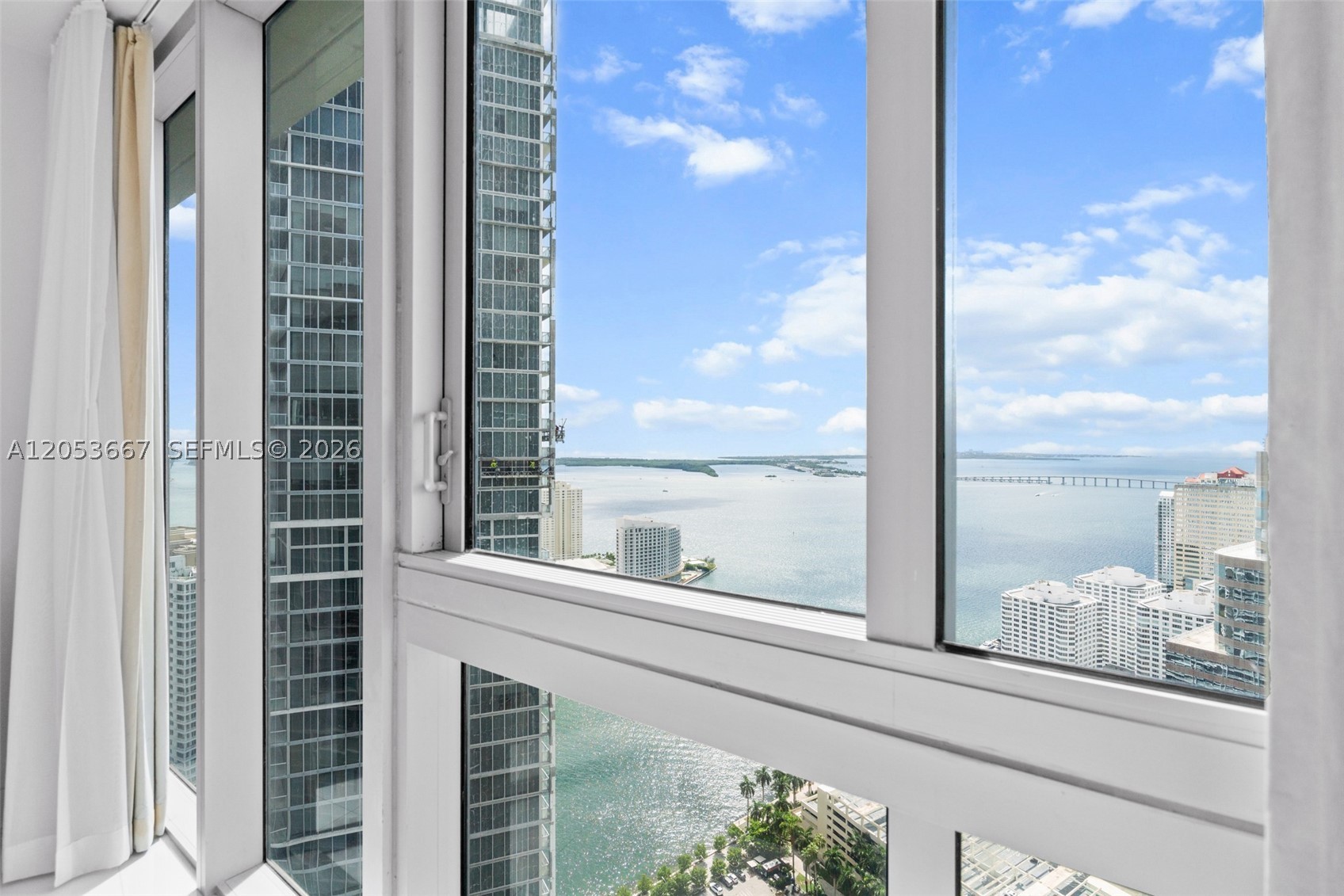 image Icon Brickell III (W Miami)49