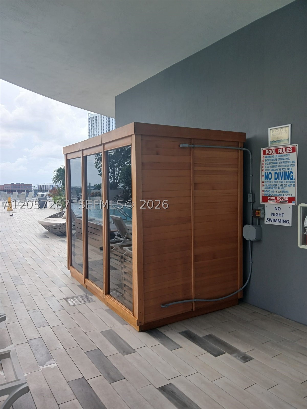 image Aria on the Bay13