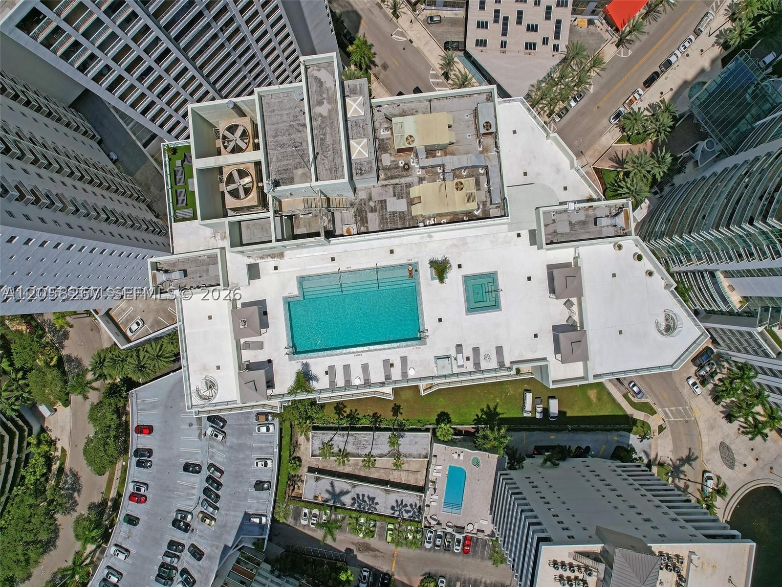 image Emerald at Brickell11