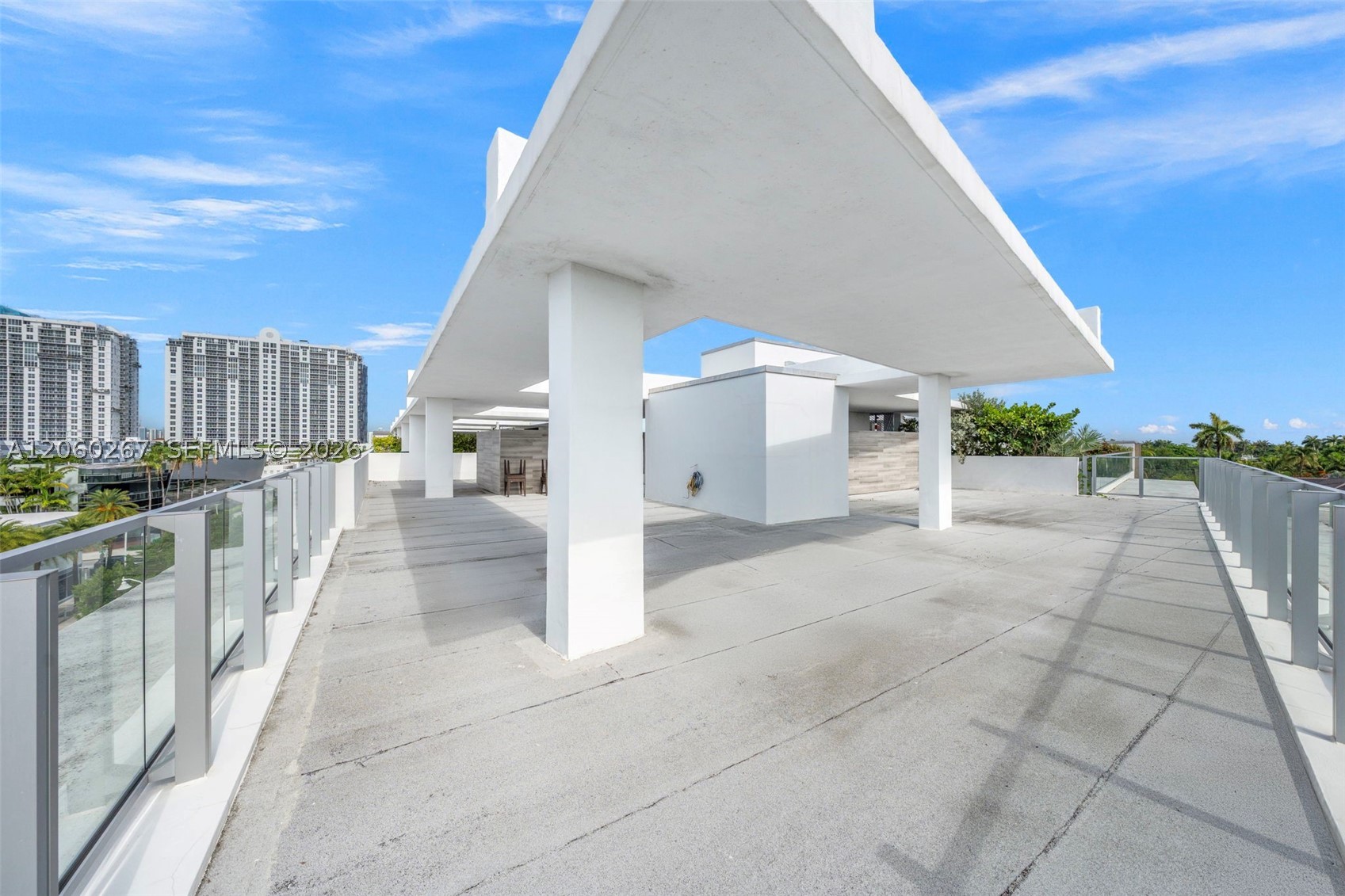 1201 20th St #PH06 Miami Beach, FL 33139