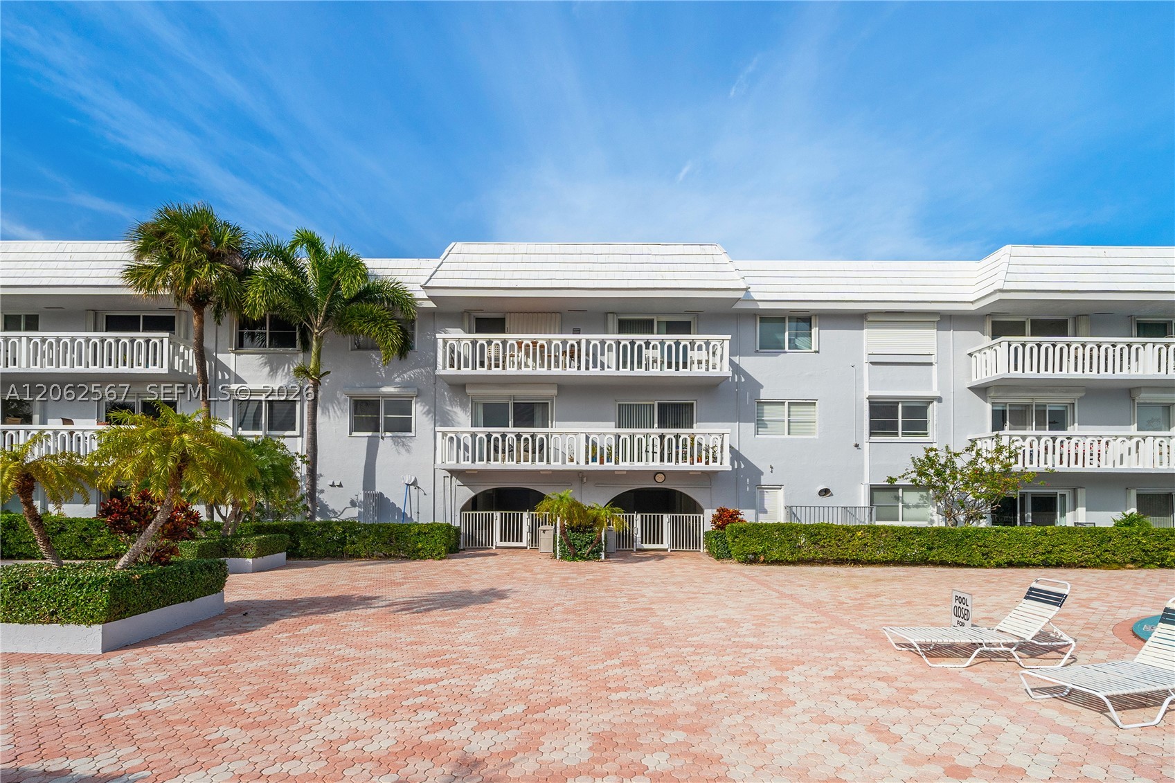 100 Edgewater Dr #138 Coral Gables, FL 33133