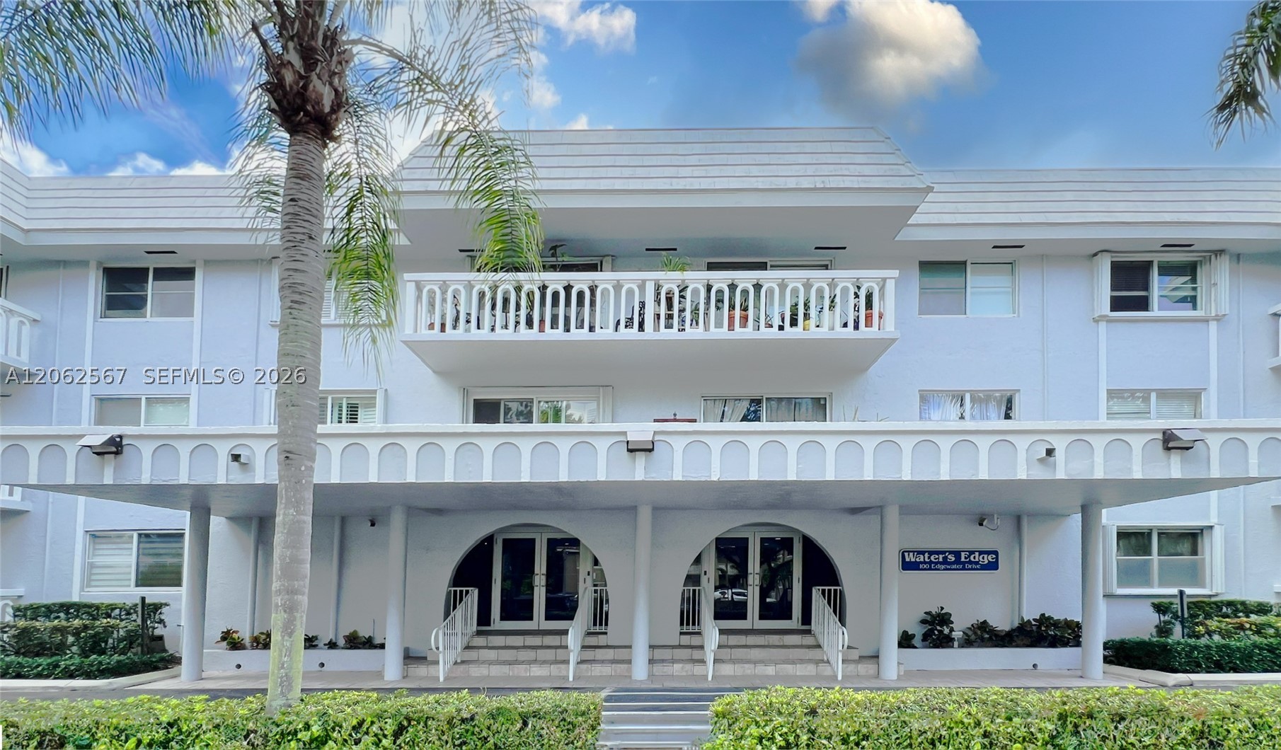 100 Edgewater Dr #138 Coral Gables, FL 33133