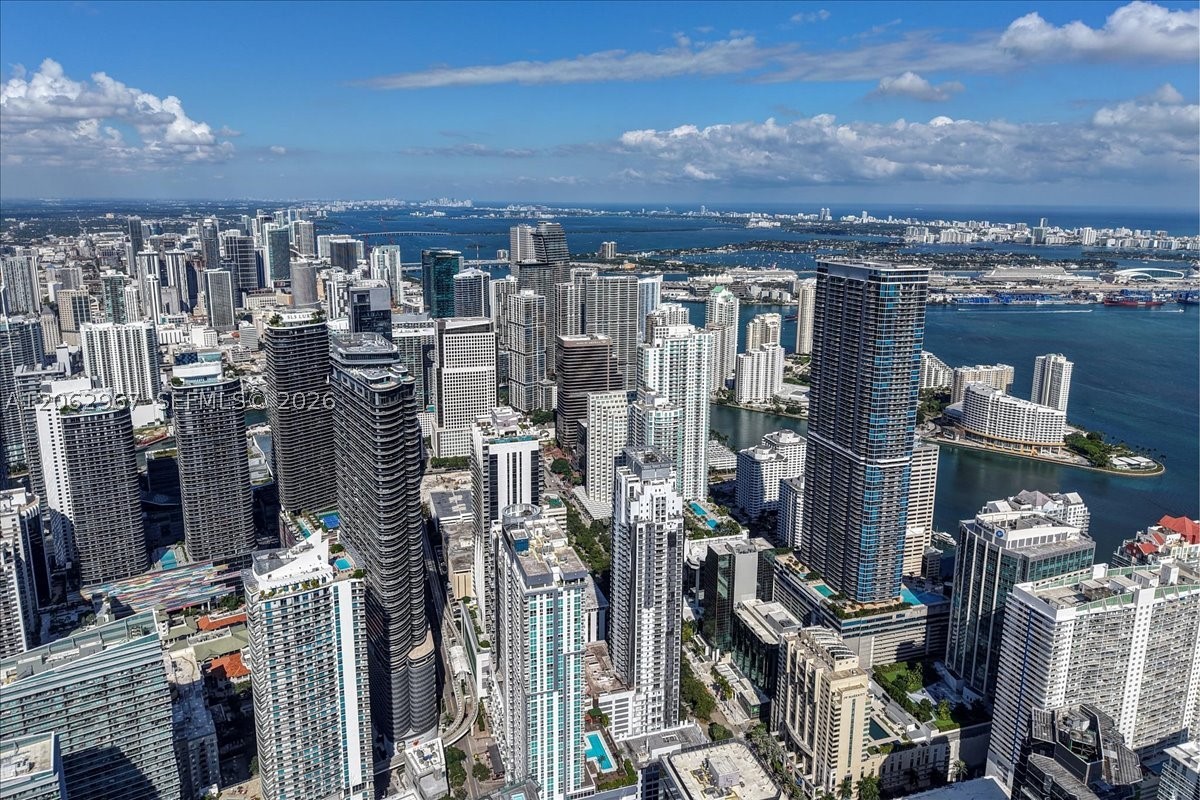 image Vue at Brickell2