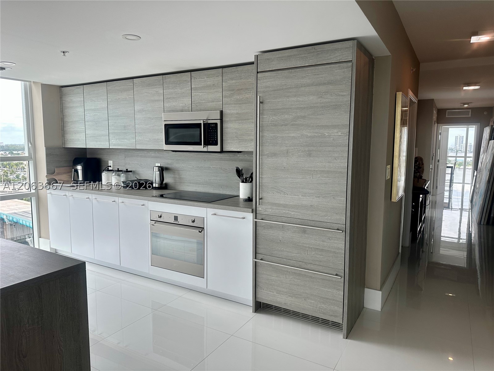 image 400 Sunny Isles17